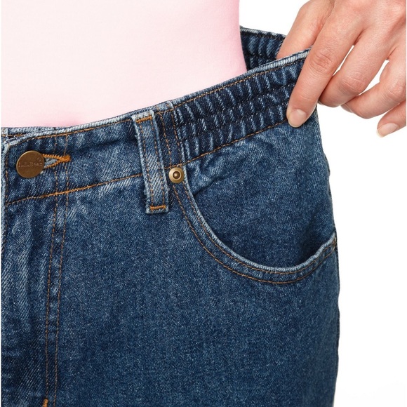 L.L. Bean Women's Double L® Jeans, Relaxed Fit Comfort Waist Size 10 MT - Picture 2 of 10